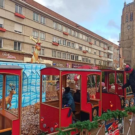 Maison De Ville Restylee Avec Jardin, Proche Gare ダンケルク エクステリア 写真